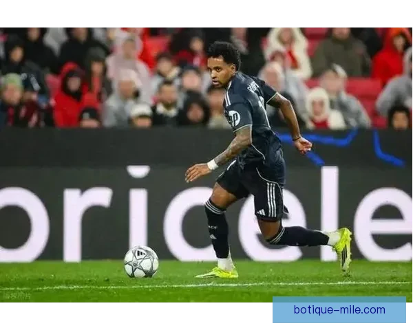 皇马前锋罗德里戈因背部伤势提前结束巴西国家队比赛